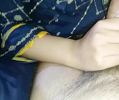 Indian Bhabhi Blowjob and cum Hungry Bhabhi Gets Deep Sucking Big Dick And Eating Cum To Satisfy