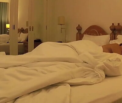 Vacation Sex With Hot Amateur 18yo Teen