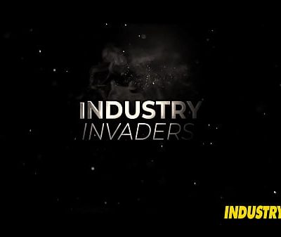 Big Sis Santana Red Share Louie Smalls BBC with Stefania Mafra at IndustryInvaders